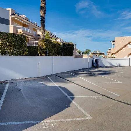 Punta Prima 2 Bed With Private Garden Apartamento Punta Prima (Alicante)