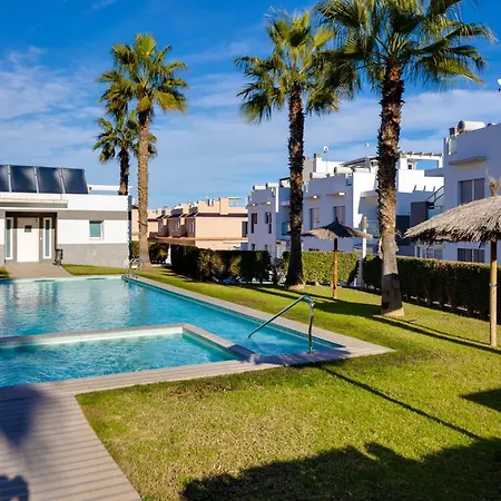 Punta Prima 2 Bed With Private Garden Apartment