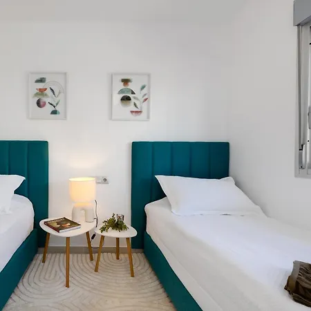 Punta Prima 2 Bed With Private Garden * Punta Prima (Alicante)